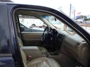 Ford Explorer 2002 photo 2