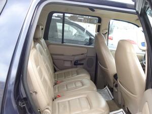 Ford Explorer 2002 photo 4