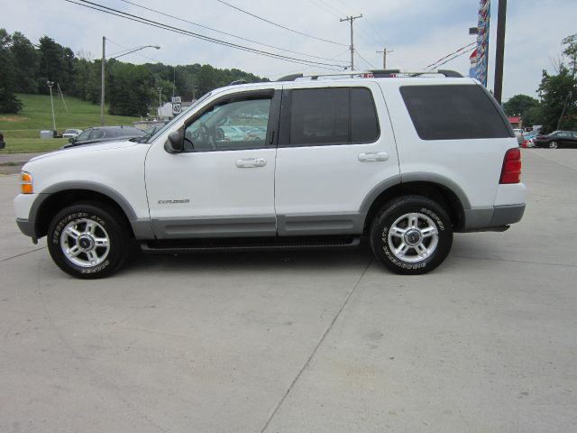 Ford Explorer 2002 photo 3