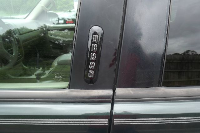 Ford Explorer 2002 photo 12