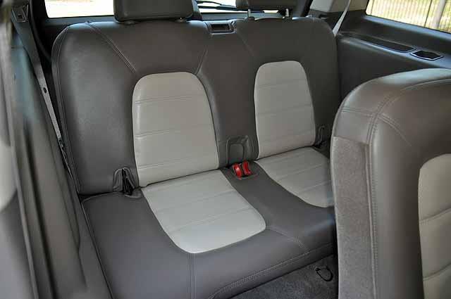 Ford Explorer 2002 photo 4
