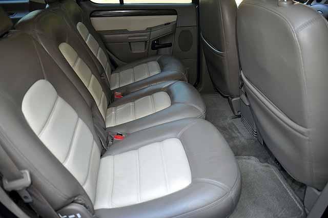 Ford Explorer 2002 photo 5