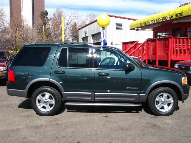 Ford Explorer 2002 photo 1