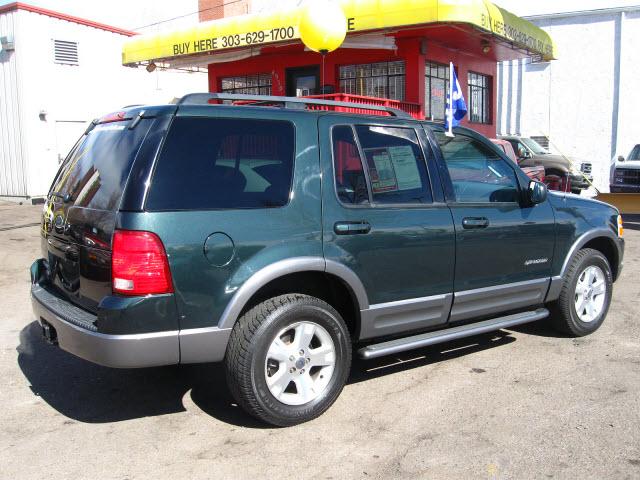 Ford Explorer 2002 photo 2