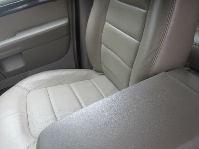 Ford Explorer 2002 photo 1