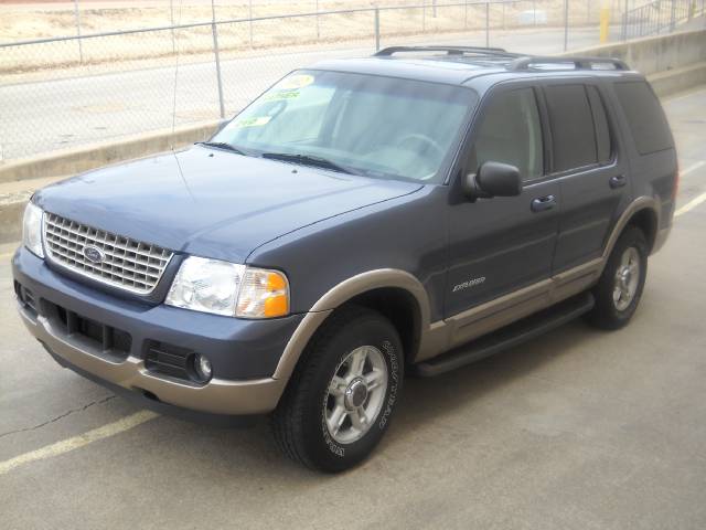 Ford Explorer 2002 photo 3