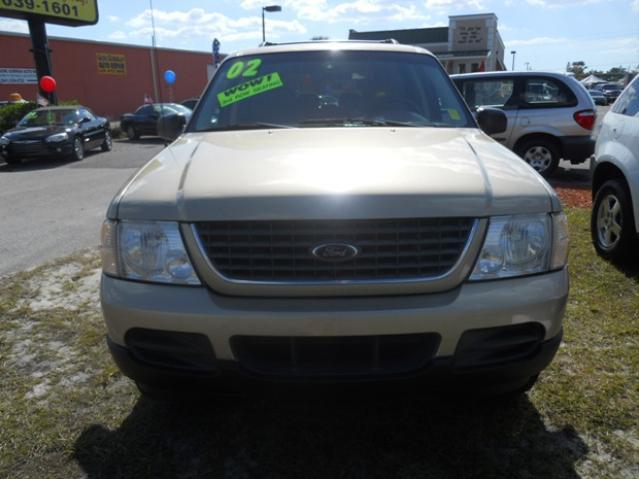 Ford Explorer 2002 photo 1