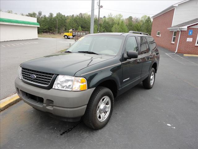 Ford Explorer 2002 photo 2