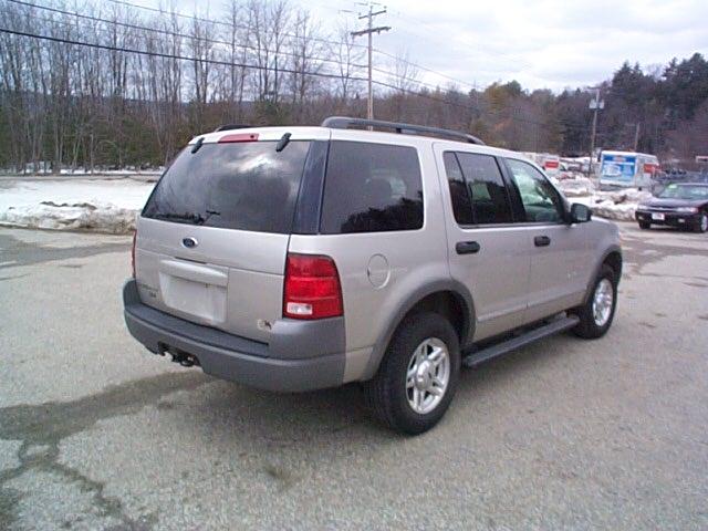 Ford Explorer 2002 photo 4