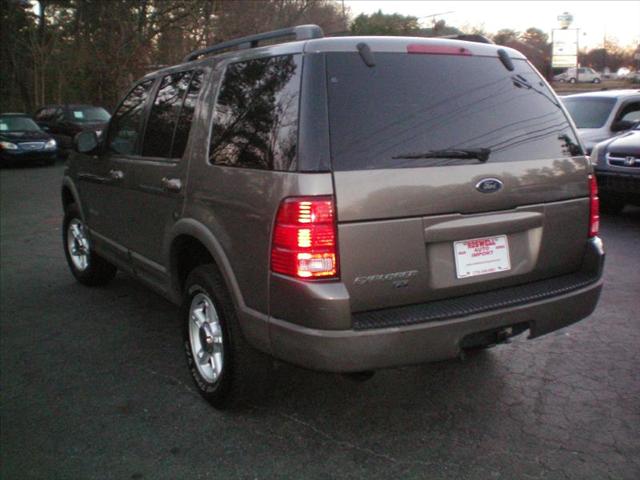 Ford Explorer 2002 photo 1