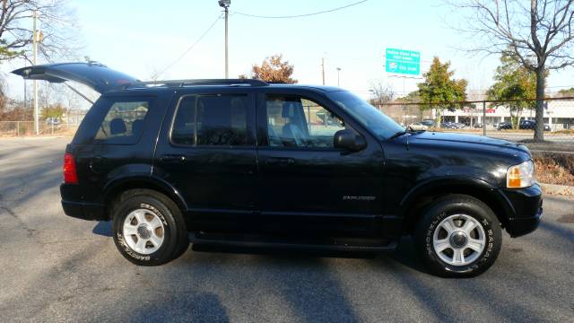 Ford Explorer 2002 photo 4