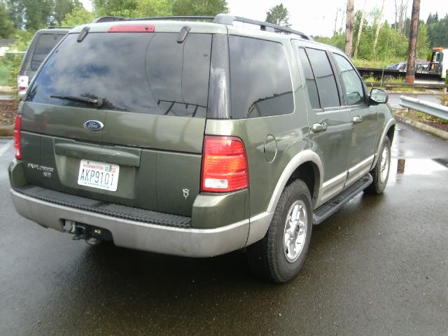 Ford Explorer 2002 photo 2