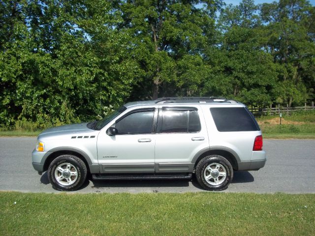 Ford Explorer 2002 photo 10