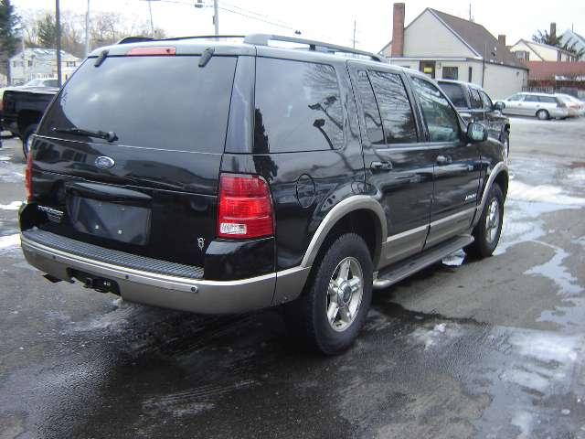 Ford Explorer 2002 photo 2