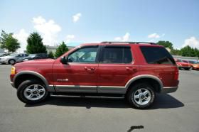 Ford Explorer 2002 photo 2