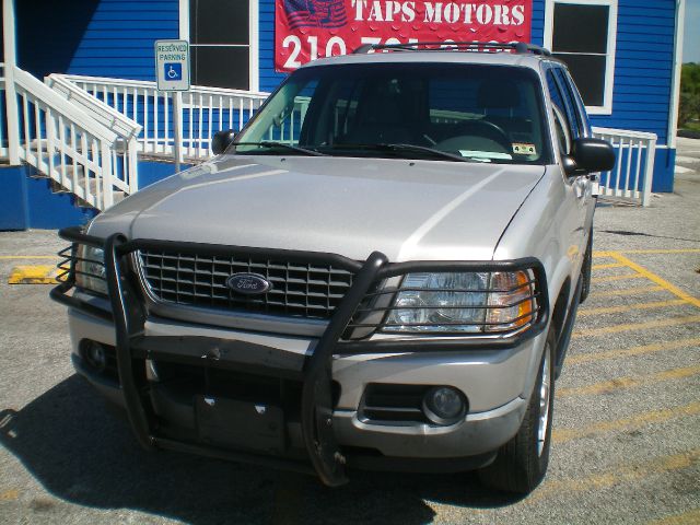 Ford Explorer 2002 photo 3