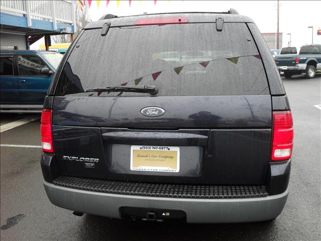 Ford Explorer 2002 photo 4