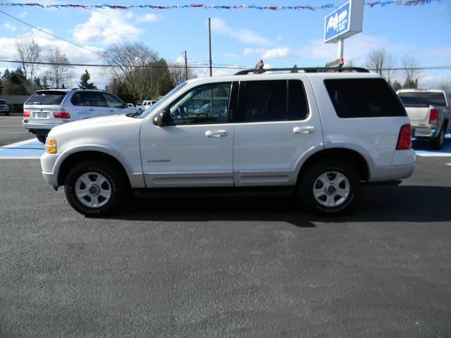 Ford Explorer 2002 photo 1