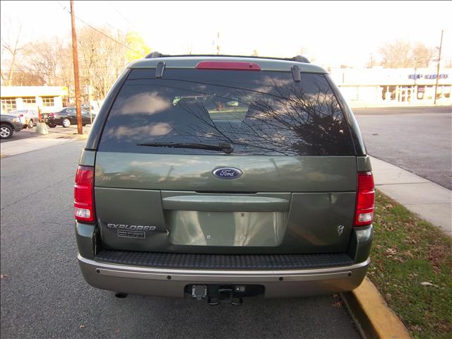Ford Explorer 2002 photo 3