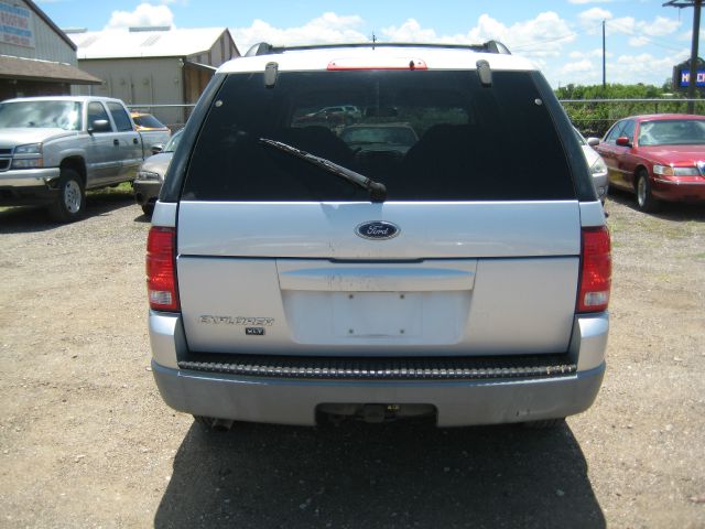 Ford Explorer 2002 photo 15