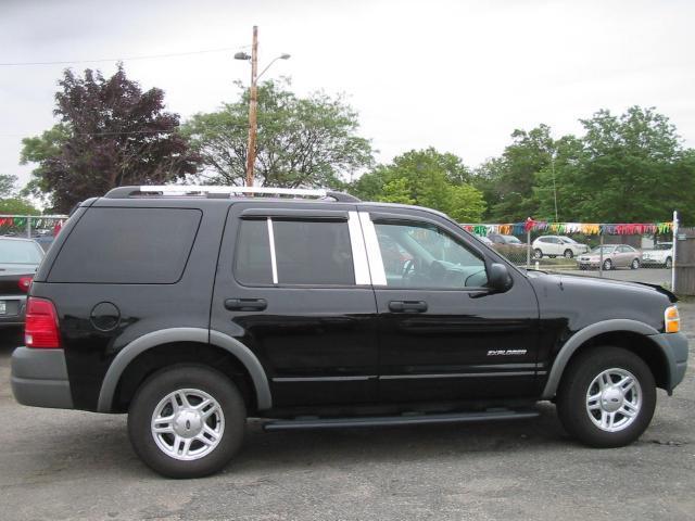 Ford Explorer 2002 photo 4