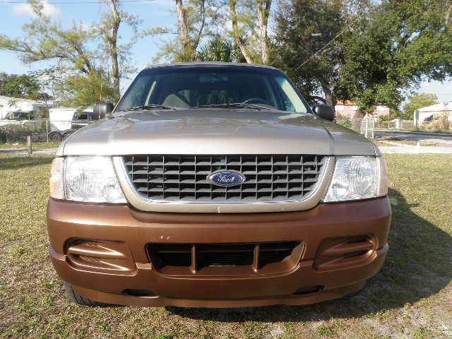 Ford Explorer 2002 photo 3