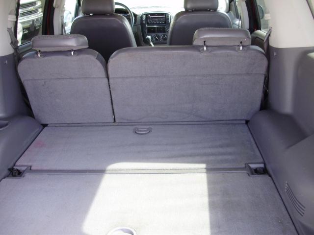 Ford Explorer 2002 photo 3