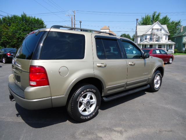 Ford Explorer 2002 photo 3