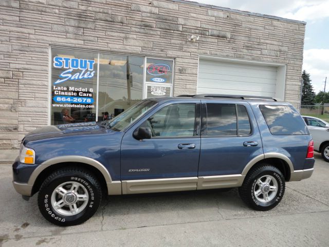 Ford Explorer 2002 photo 3