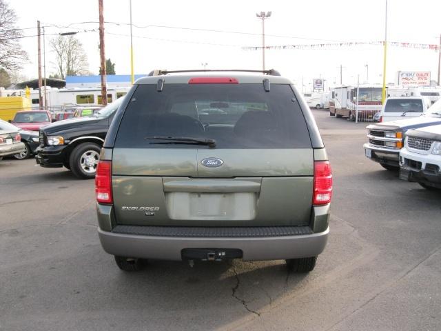 Ford Explorer 2002 photo 3