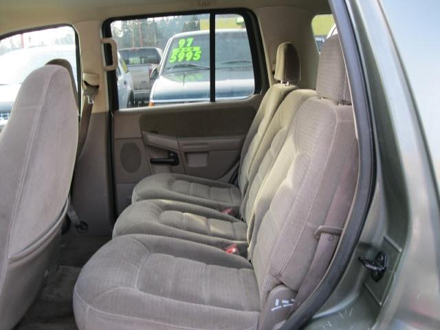 Ford Explorer 2002 photo 5