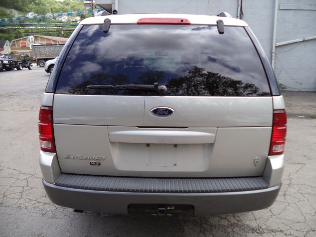 Ford Explorer 2002 photo 12