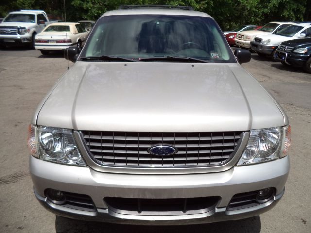 Ford Explorer 2002 photo 13