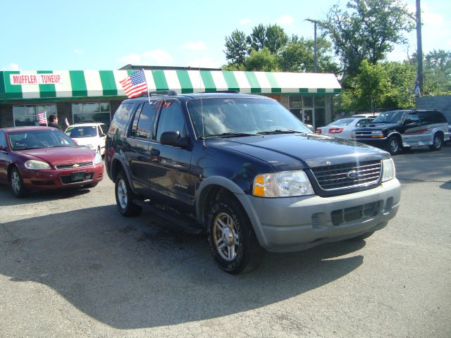 Ford Explorer 2002 photo 2
