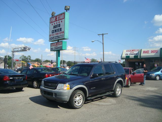 Ford Explorer 2002 photo 4