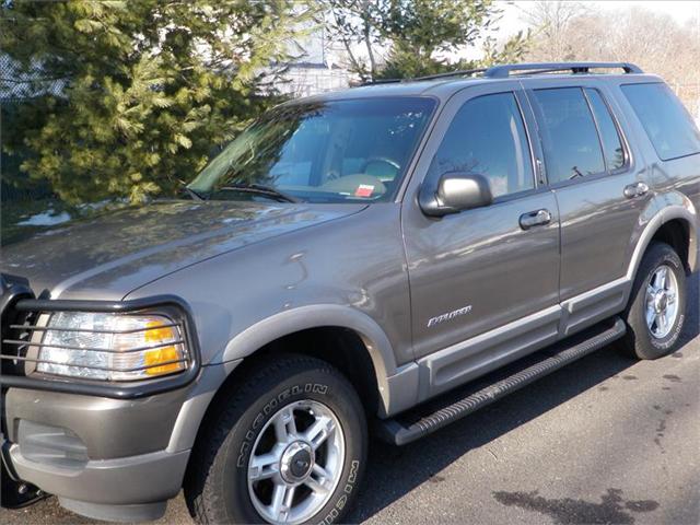 Ford Explorer 2002 photo 3