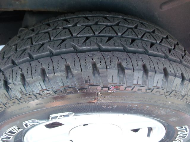 Ford Explorer 2002 photo 3