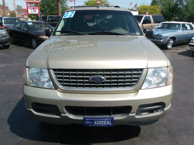 Ford Explorer 2002 photo 4