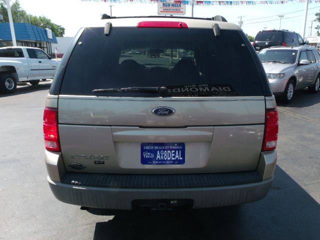 Ford Explorer 2002 photo 5