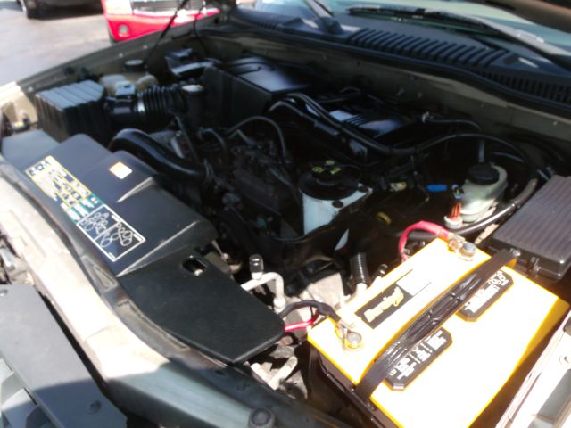 Ford Explorer 2002 photo 8