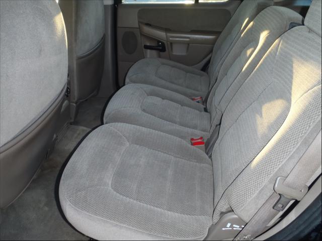 Ford Explorer 2002 photo 5