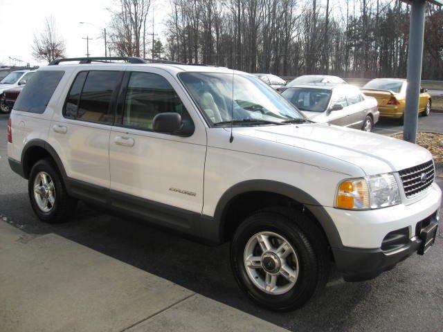 Ford Explorer 2002 photo 1