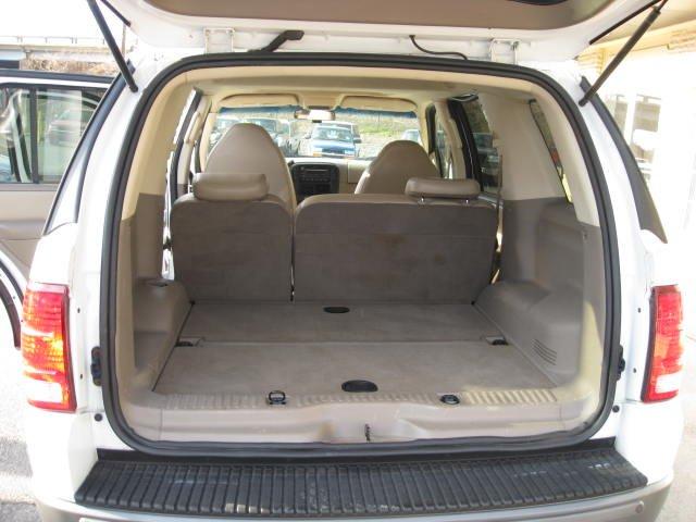 Ford Explorer 2002 photo 5