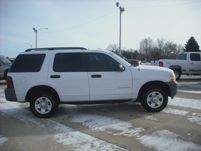 Ford Explorer 2002 photo 4