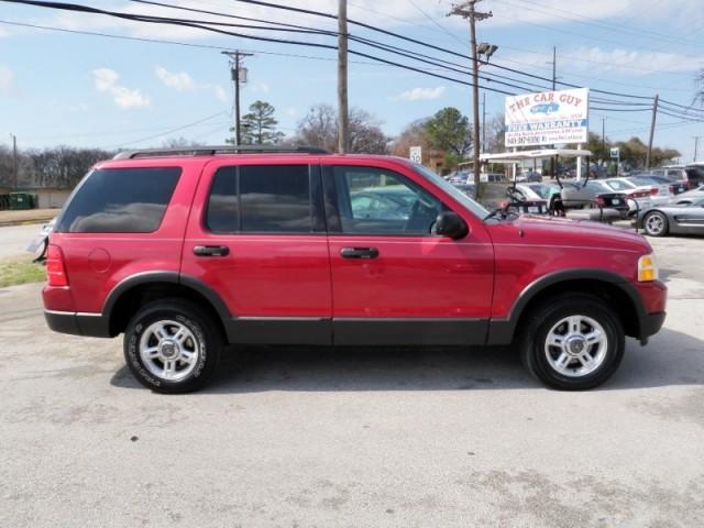 Ford Explorer 2003 photo 2