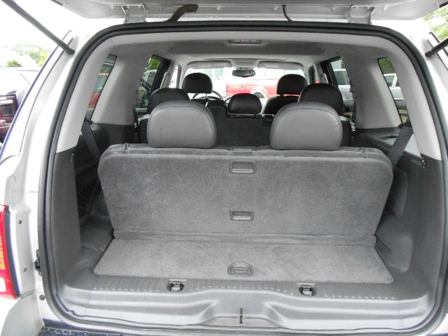 Ford Explorer 2003 photo 10