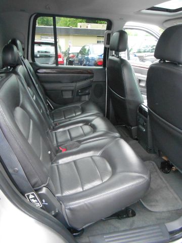 Ford Explorer 2003 photo 19