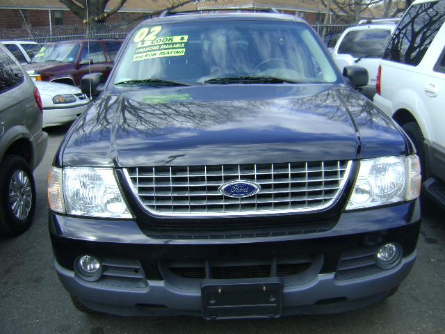 Ford Explorer 2003 photo 1
