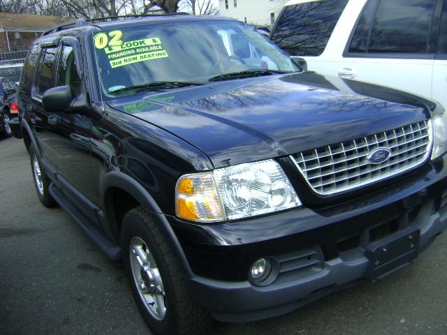 Ford Explorer 2003 photo 2
