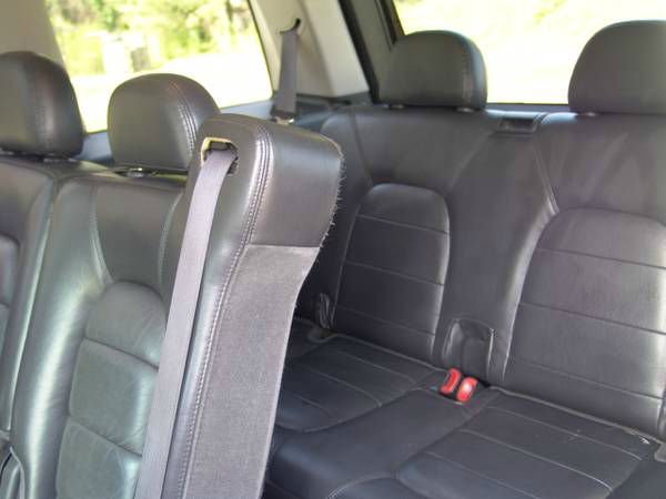 Ford Explorer 2003 photo 1